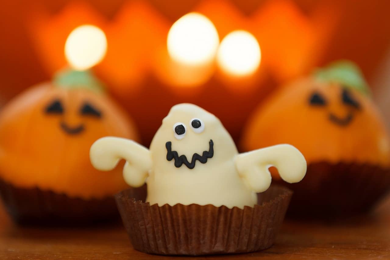 is planning a spooktacular halloween party giving you the heebie jeebies dont be scared call jerrys kitchen