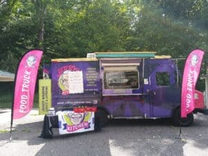 How to bring a food truck to your business | Jerry's Kitchen Food Truck Catering Philadelphia, PA